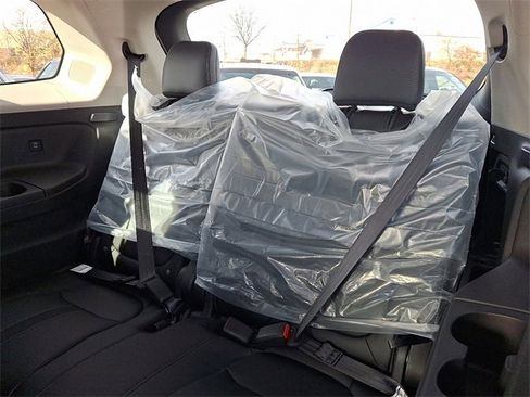 New 2025 Honda Pilot Touring image 22