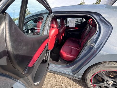 Used 2022 MAZDA MAZDA3 s image 14