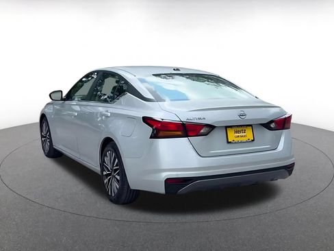 Used 2026 Nissan Altima 2.5 SV FWD image 11