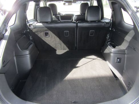 Used 2022 Mitsubishi Outlander SEL image 6