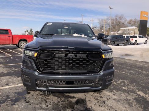 New 2026 RAM 1500 4x4 Crew Cab image 8