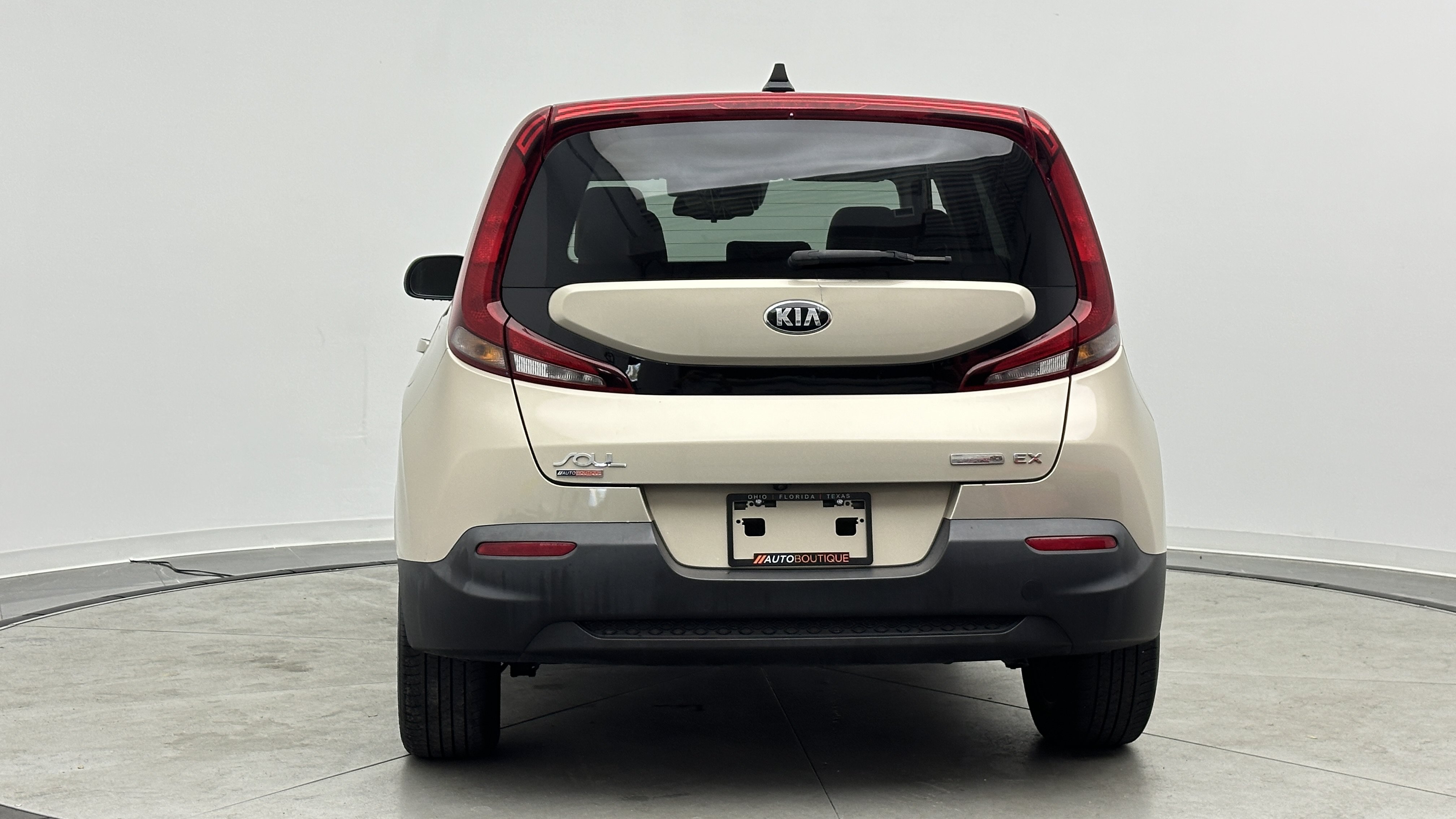 Used 2020 Kia Soul EX FWD image 4