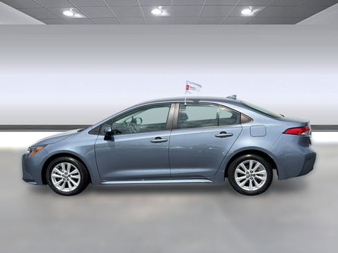 Certified 2024 Toyota Corolla LE w/ LE Convenience Package FWD image 2