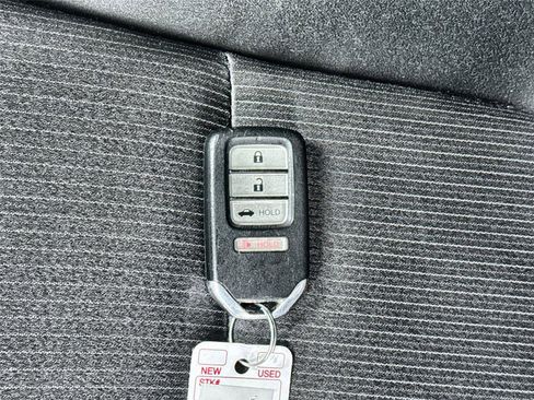Used 2019 Honda Accord LX image 30