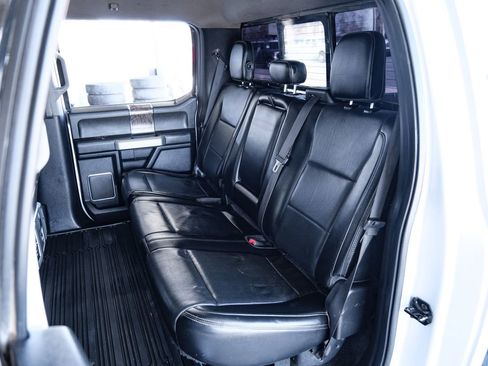 Used 2017 Ford F250 Lariat w/ Lariat Value Package image 40