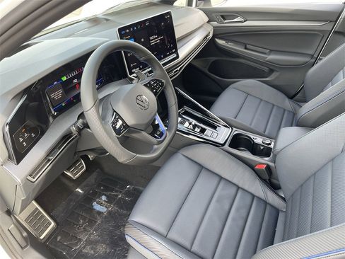 New 2026 Volkswagen Golf 2.0T image 14