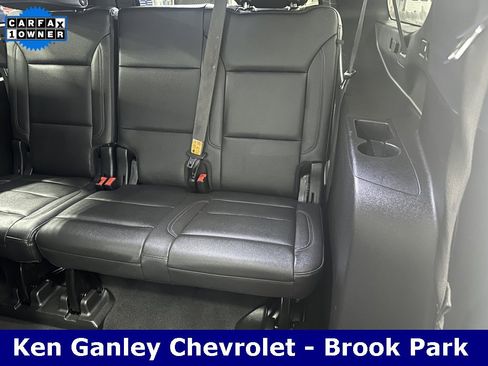Used 2021 Chevrolet Suburban LT image 17