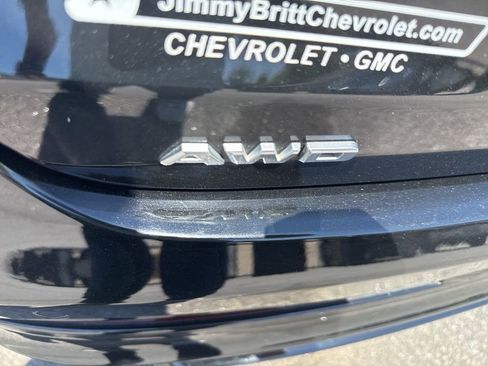 Used 2024 Cadillac XT6 Sport w/ Technology Package image 9