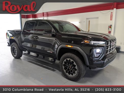 Used 2026 GMC Canyon AT4 w/ Technology Plus Package AWD/4WD image 5