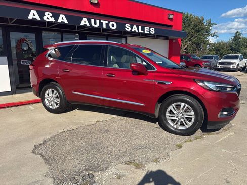 Used 2019 Buick Enclave Essence AWD/4WD image 36