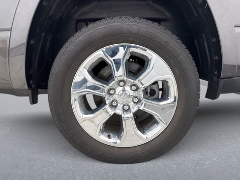 Used 2025 RAM 1500 Big Horn AWD/4WD image 25