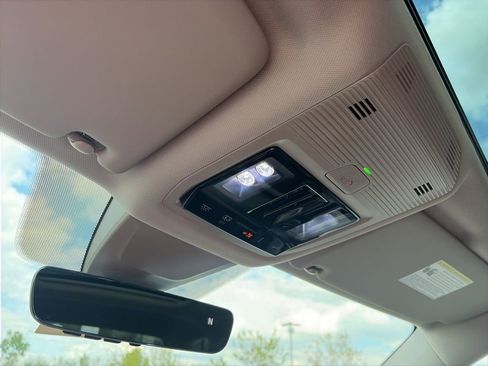 New 2026 Volkswagen Atlas Peak Edition AWD/4WD image 21