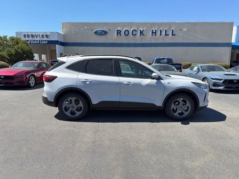 New 2026 Ford Escape Active image 19