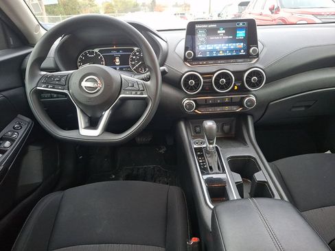 Used 2024 Nissan Sentra SV image 21