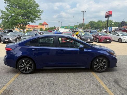 Used 2022 Toyota Corolla SE w/ Carpet Mat Package (TMS) image 4