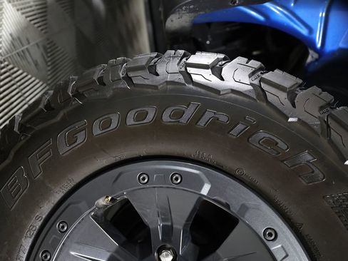 Used 2018 Ford F150 Raptor w/ Equipment Group 802A Luxury image 52