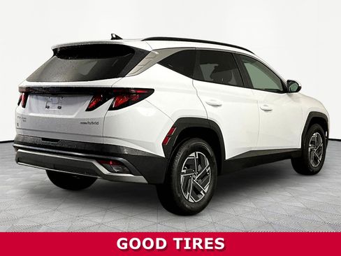 Used 2025 Hyundai Tucson Blue AWD/4WD image 6