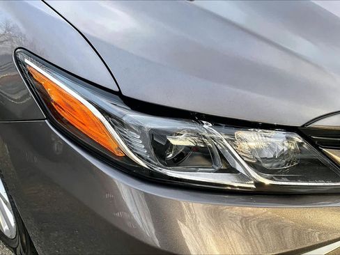 Used 2023 Toyota Camry LE image 25