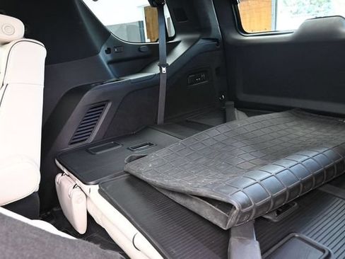 Used 2021 Cadillac Escalade Sport w/ Driver Assist Tech Package AWD/4WD image 16