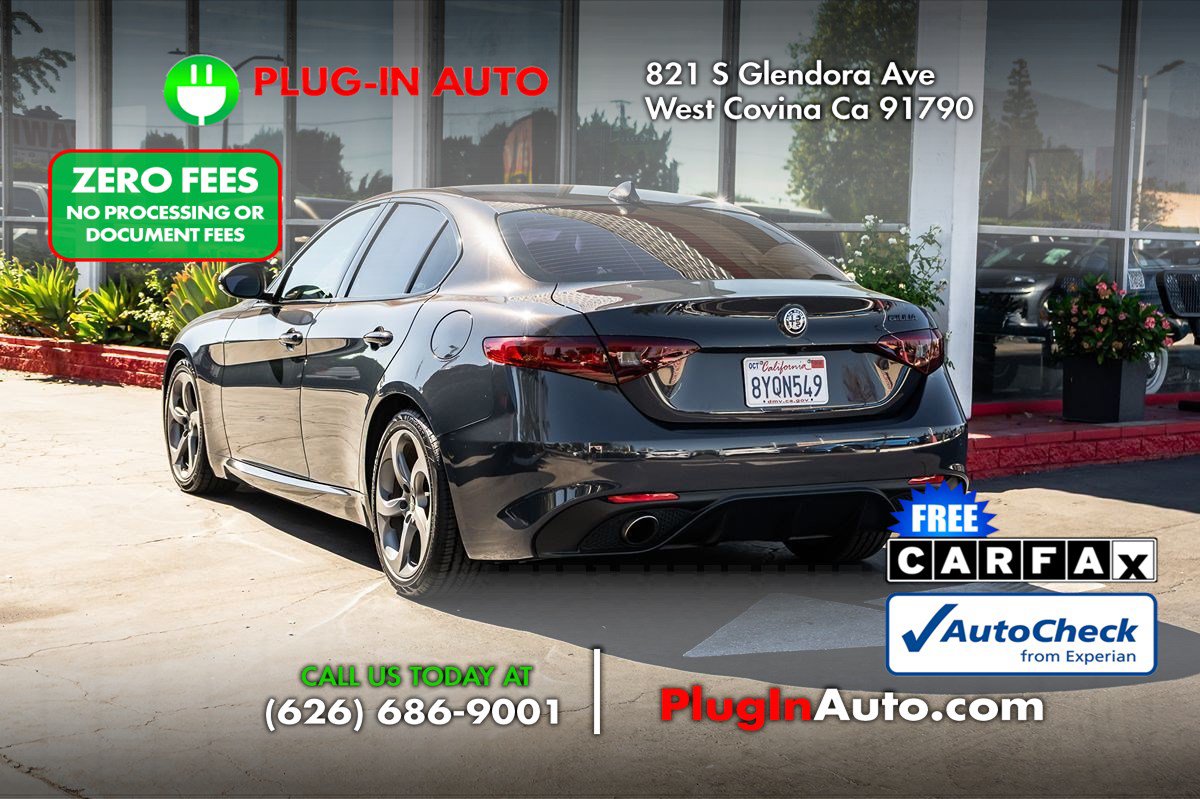Used 2019 Alfa Romeo Giulia w/ Quick Order Package 22K Sport RWD image 2