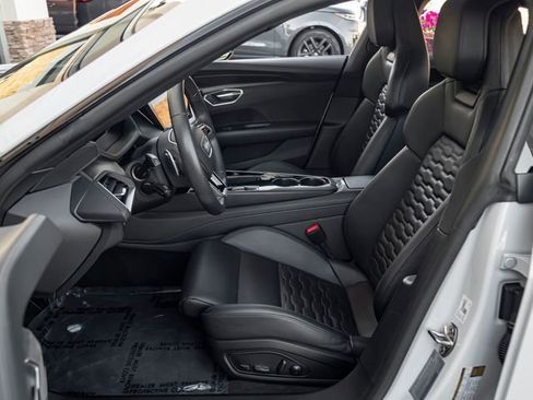 Used 2023 Audi e-tron GT Prestige w/ Prestige Package image 15