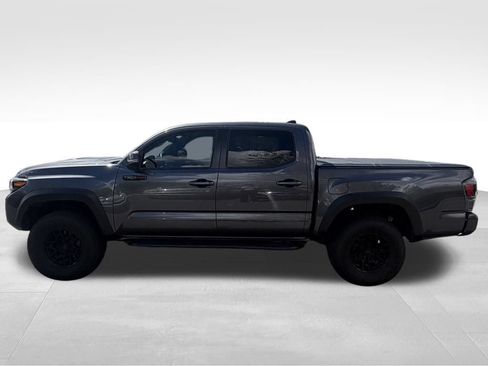 Used 2021 Toyota Tacoma TRD Pro AWD/4WD image 4