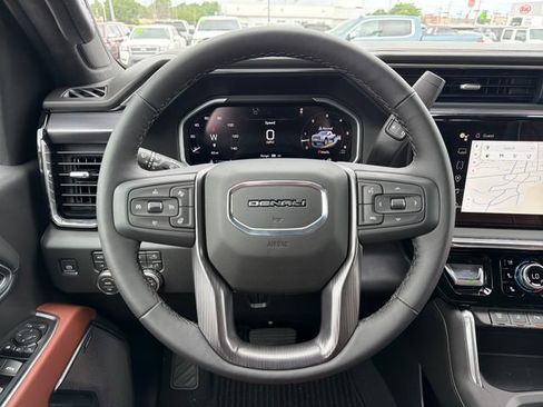 New 2026 GMC Sierra 2500 Denali Ultimate AWD/4WD image 10