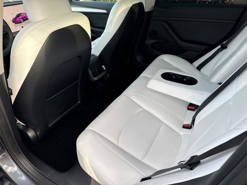Used 2023 Tesla Model 3 Standard Range image 21