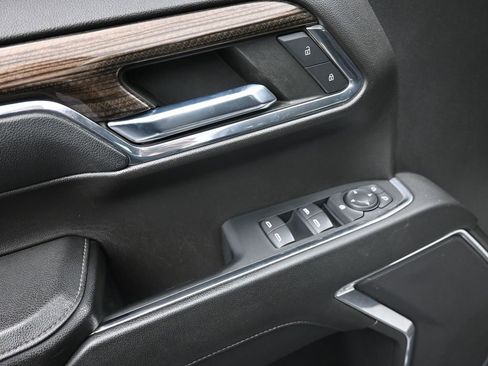 Used 2023 Chevrolet Silverado 1500 RST image 11