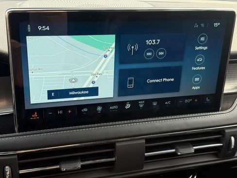 New 2025 Lincoln Corsair AWD image 10