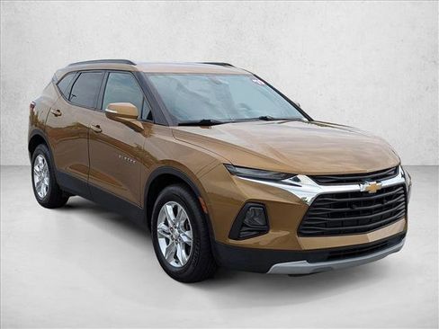 Used 2019 Chevrolet Blazer LT FWD image 3