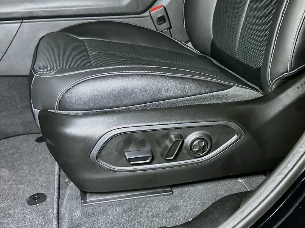 New 2027 Jeep Grand Cherokee Limited AWD/4WD image 13