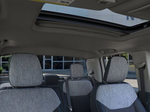 New 2025 Ford Maverick XLT w/ XLT Luxury Package image 12