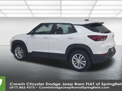 Used 2021 Chevrolet TrailBlazer LS image 10