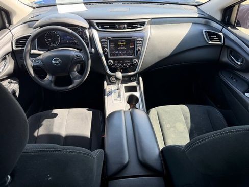 Used 2022 Nissan Murano S image 10
