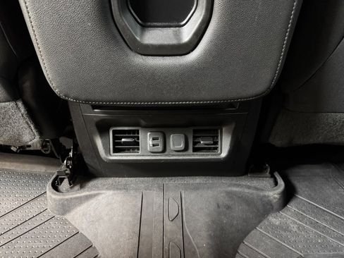 Used 2019 Chevrolet Silverado 1500 LT w/ All-Star Edition image 18