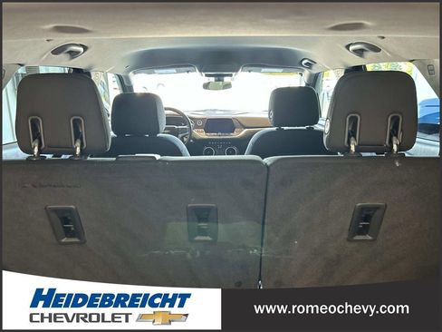 Used 2020 Chevrolet Blazer L FWD image 30