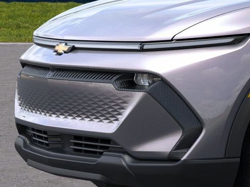 New 2026 Chevrolet Equinox EV LT image 21