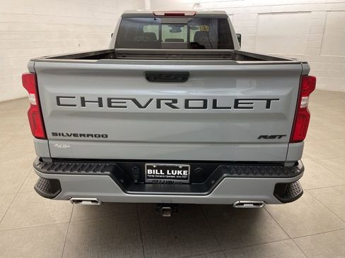 Used 2025 Chevrolet Silverado 1500 RST w/ Convenience Package II AWD/4WD image 5