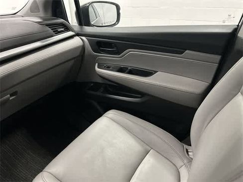 Certified 2024 Honda Odyssey EX-L image 13
