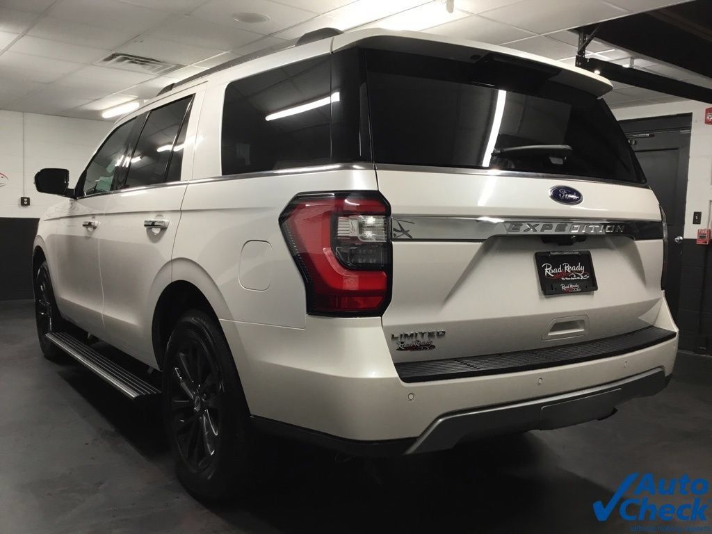 Used 2019 Ford Expedition Limited w/ Equipment Group 301A AWD/4WD image 5