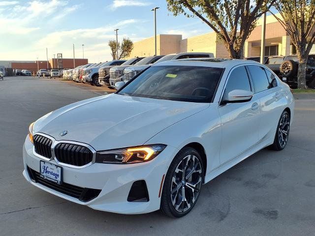 Used 2025 BMW 330i Sedan w/ Convenience Package RWD image 28