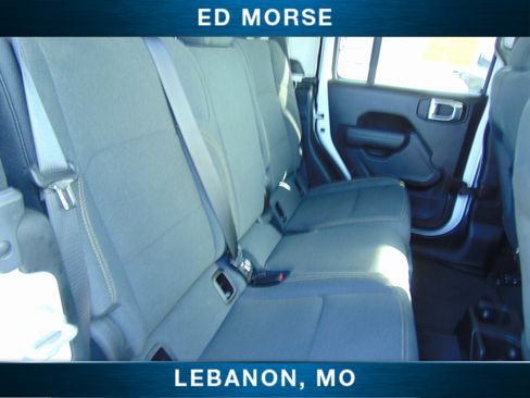 Used 2025 Jeep Gladiator Sport image 15