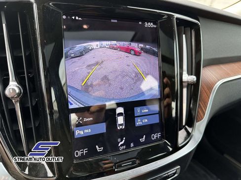 Used 2022 Volvo S60 B5 Inscription image 30