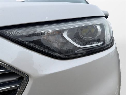 Used 2019 Ford Edge SEL w/ Equipment Group 201A image 22