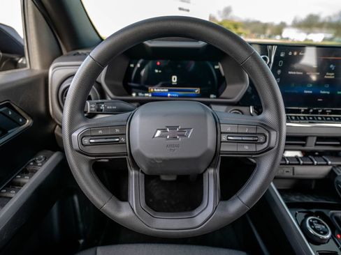 New 2026 Chevrolet Colorado Trail Boss AWD/4WD image 15