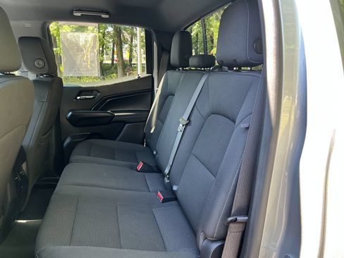 Used 2023 Chevrolet Colorado LT w/ LT Convenience Package RWD image 16