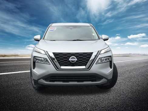 Used 2023 Nissan Rogue SV FWD image 13