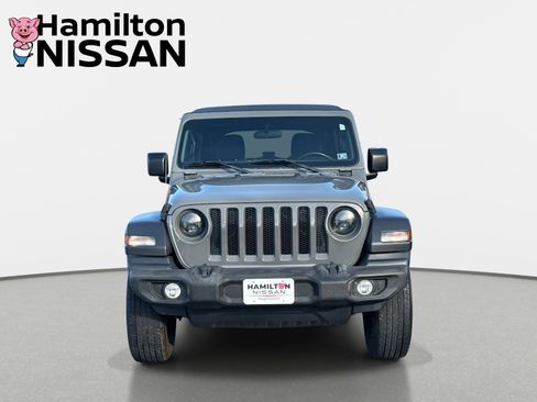 Used 2018 Jeep Wrangler Unlimited Sport image 6