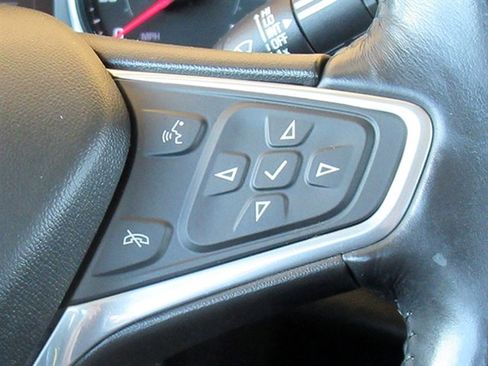 Used 2018 Chevrolet Malibu LT image 20